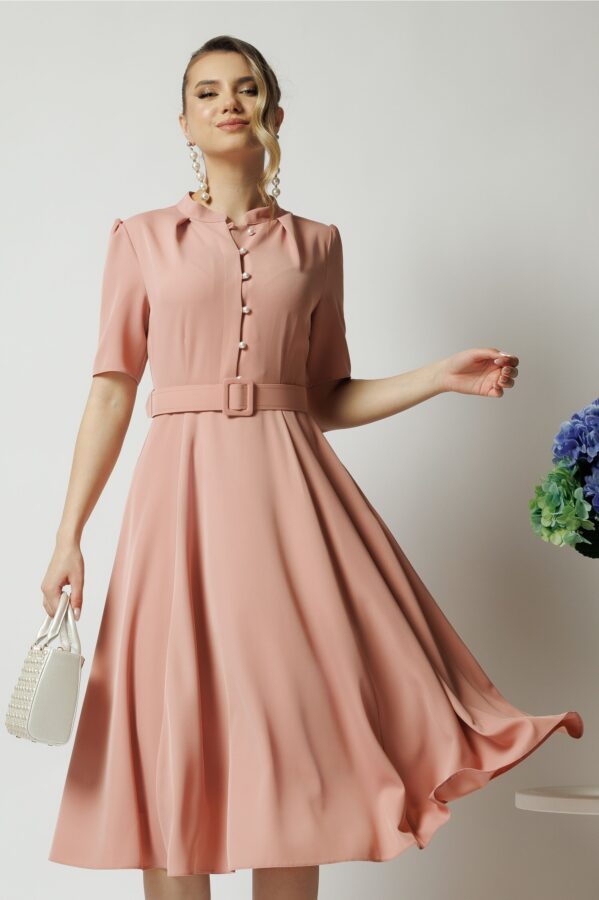 Rochie DY Fashion office din triplu voal roz cu nasturi la bust si curea in talie