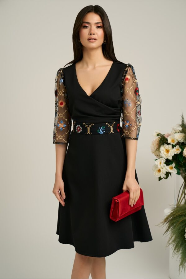 Rochie Ella Collection Adria eleganta din stofa neagra cu dantela florala colorata