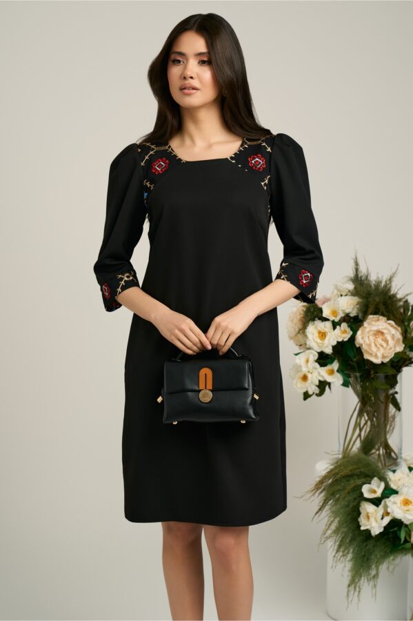 Rochie Ella Collection Naty neagra cu broderie aurie