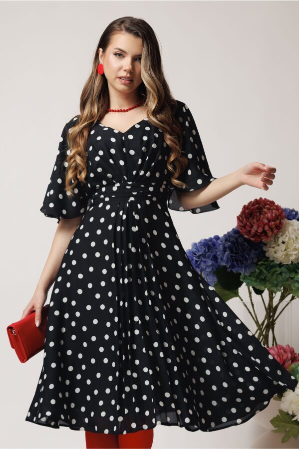 Rochie vaporoasa din voal neagra cu buline si pliuri pe talie