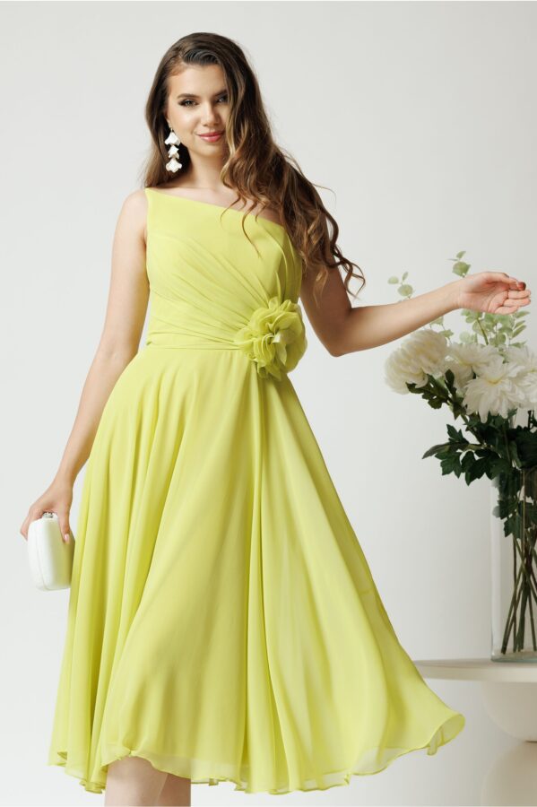 Rochie eleganta midi din voal verde lime cu floare in talie