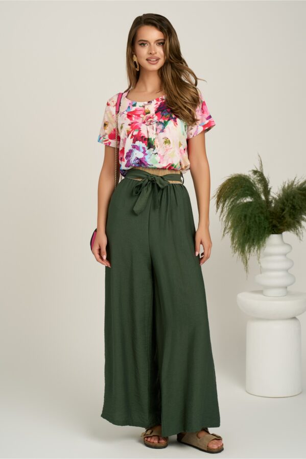 Pantaloni kaki evazati din viscoza cu elastic si cordon in talie