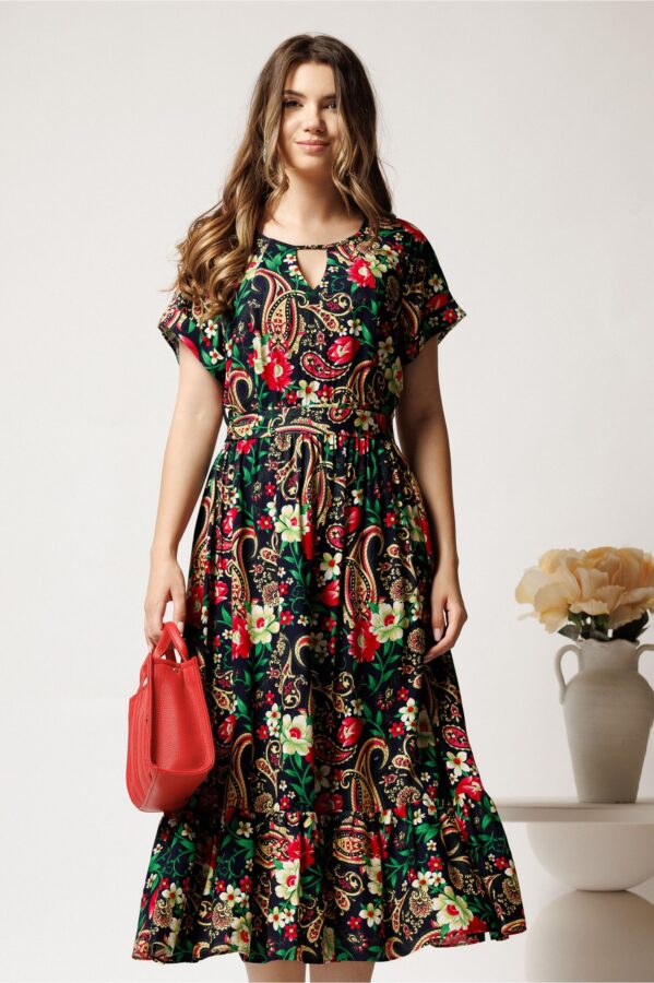 Rochie midi bleumarin din viscoza in clos cu flori fucsia si cordon in talie