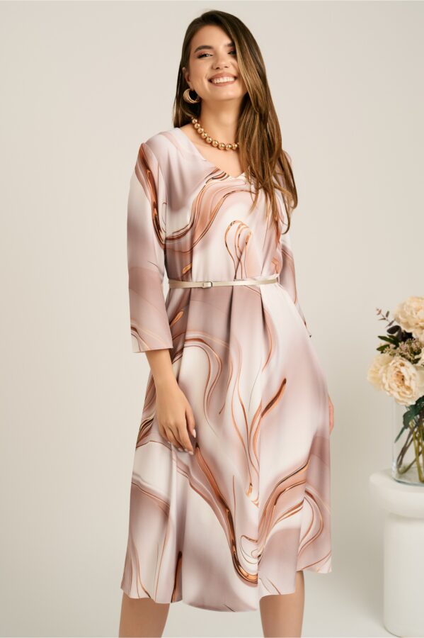 Rochie midi maro in clos din stofa cu imprimeu aramiu si curea in talie