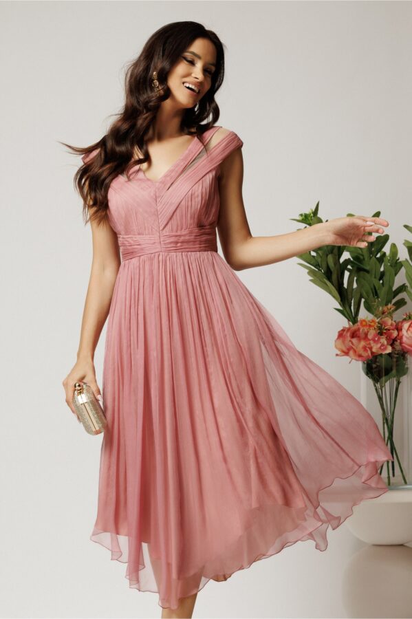 Rochie midi roz din matase naturala in clos cu baza asimetrica