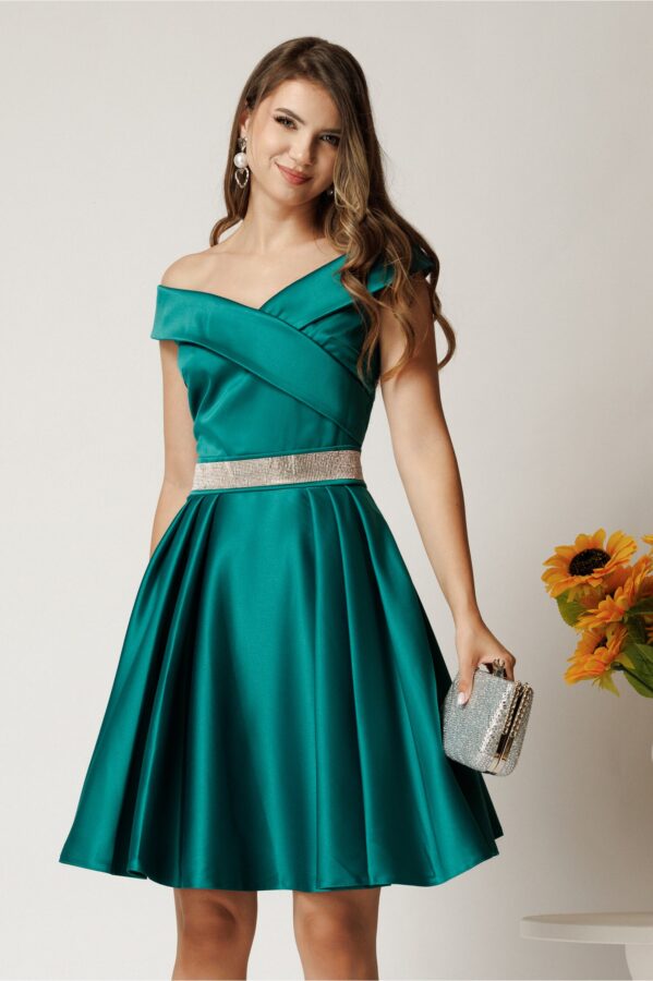 Rochie Nova scurta turcoaz din tafta in clos cu strasuri in talie