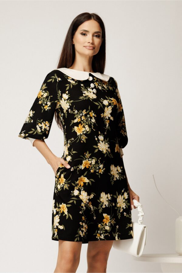 Rochie scurta neagra din stofa cu flori galbene si guler alb