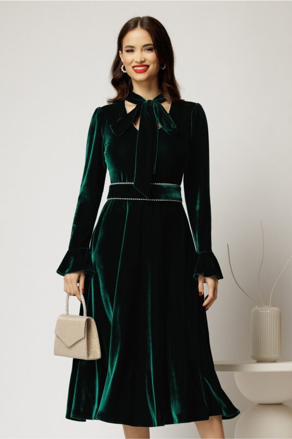 Rochie DY Fashion verde din catifea cu perlute la decolteu si cordon detasabil