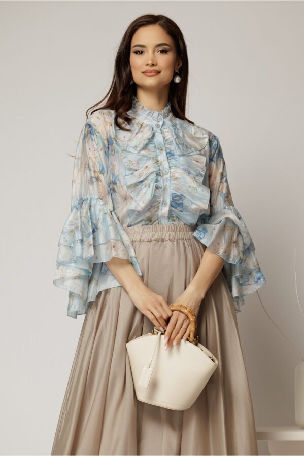 camasa-bleu-cu-imprimeuri-florale-si-volanase-la-maneci-si-bust-1455178-1148008-4.jpeg