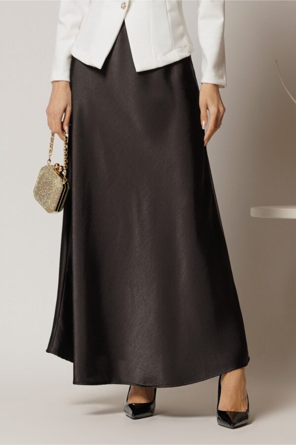 fusta-lunga-neagra-din-satin-1436923-1140274-4.jpeg
