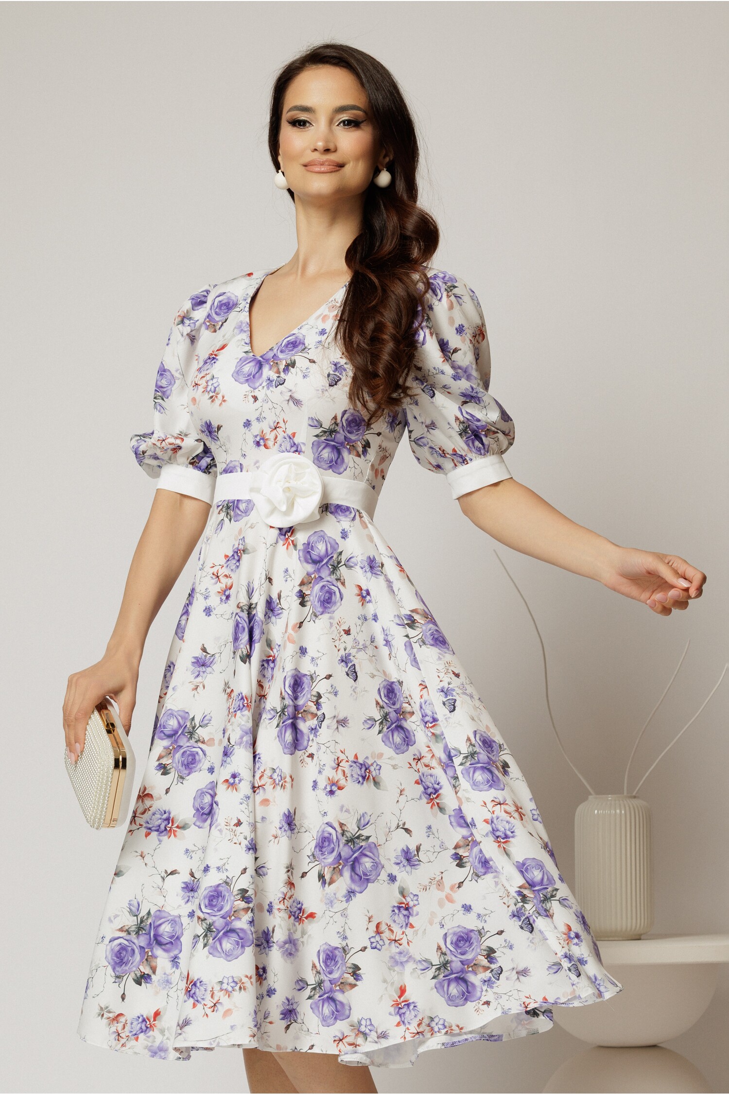 rochie-dy-fashion-cu-imprimeu-floral-lila-si-floare-in-talie-1459459-1149724-4.jpeg