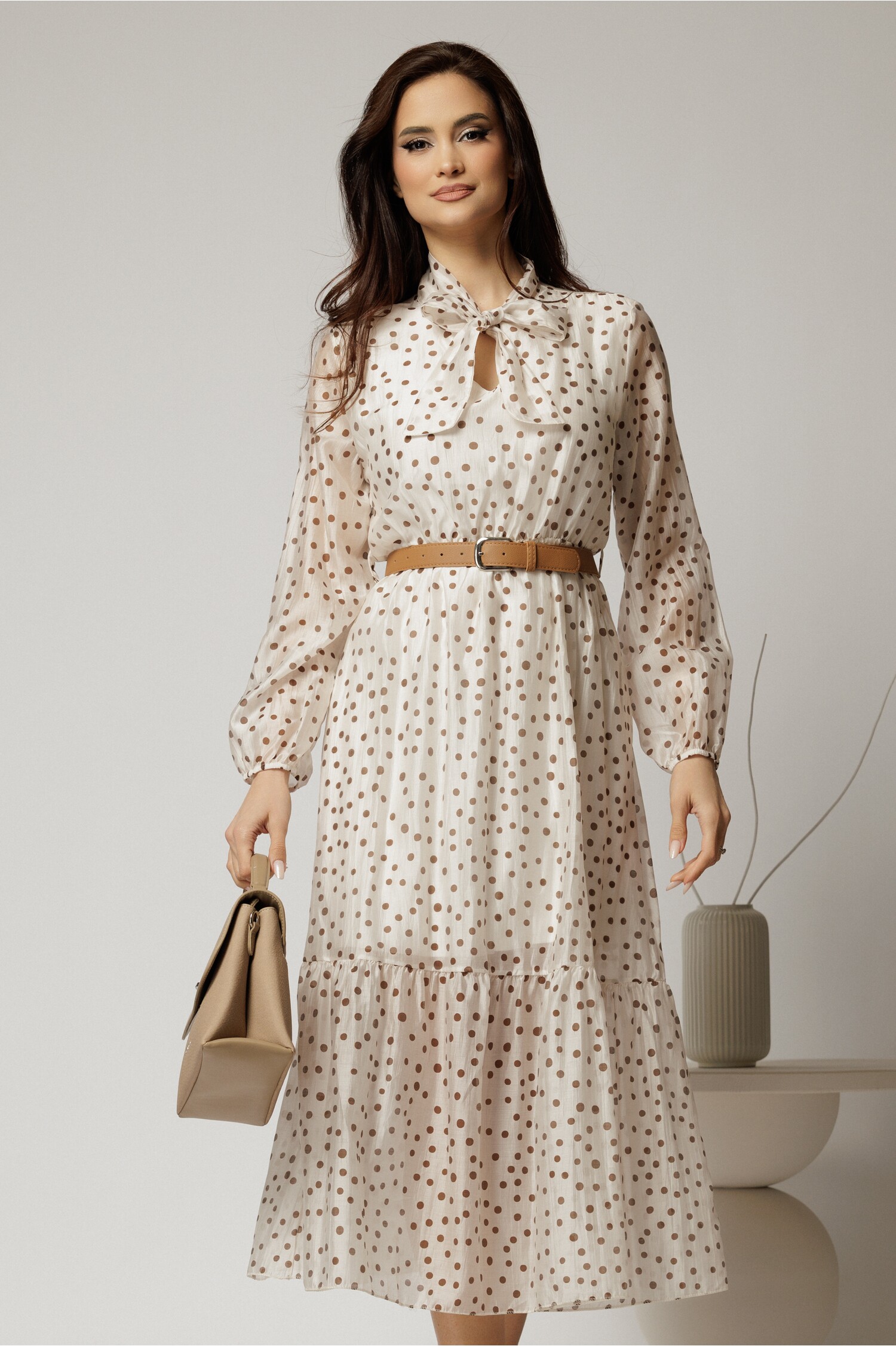 rochie-midi-ivoar-din-tencel-cu-buline-si-funda-la-decolteu-1449454-1145410-4.jpeg