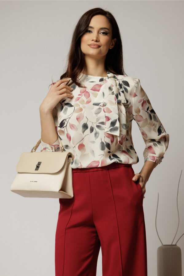 bluza-ivoar-cu-funda-la-decolteu-si-imprimeu-in-nuante-de-grena-1446187-1145617-4.jpeg