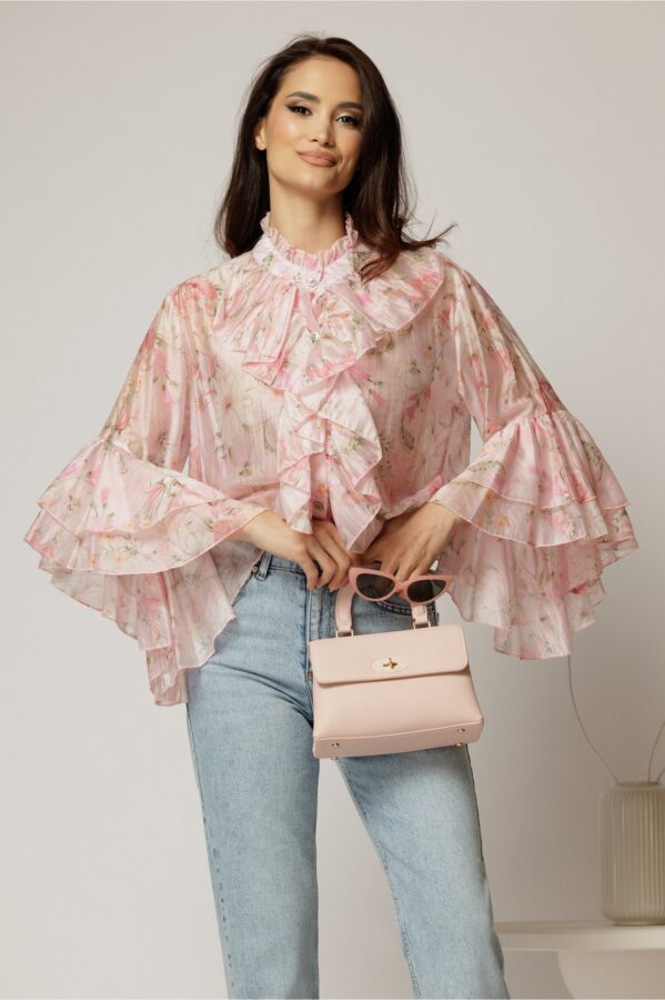 camasa-roz-cu-imprimeuri-florale-si-volanase-la-maneci-si-bust-1455172-1149976-4.jpeg